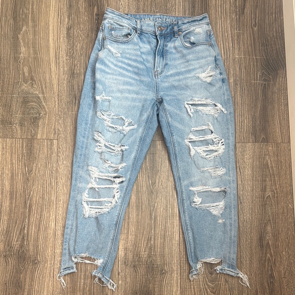 American Eagle Outfitters Blue Distressed Ankle Cropped Jeans